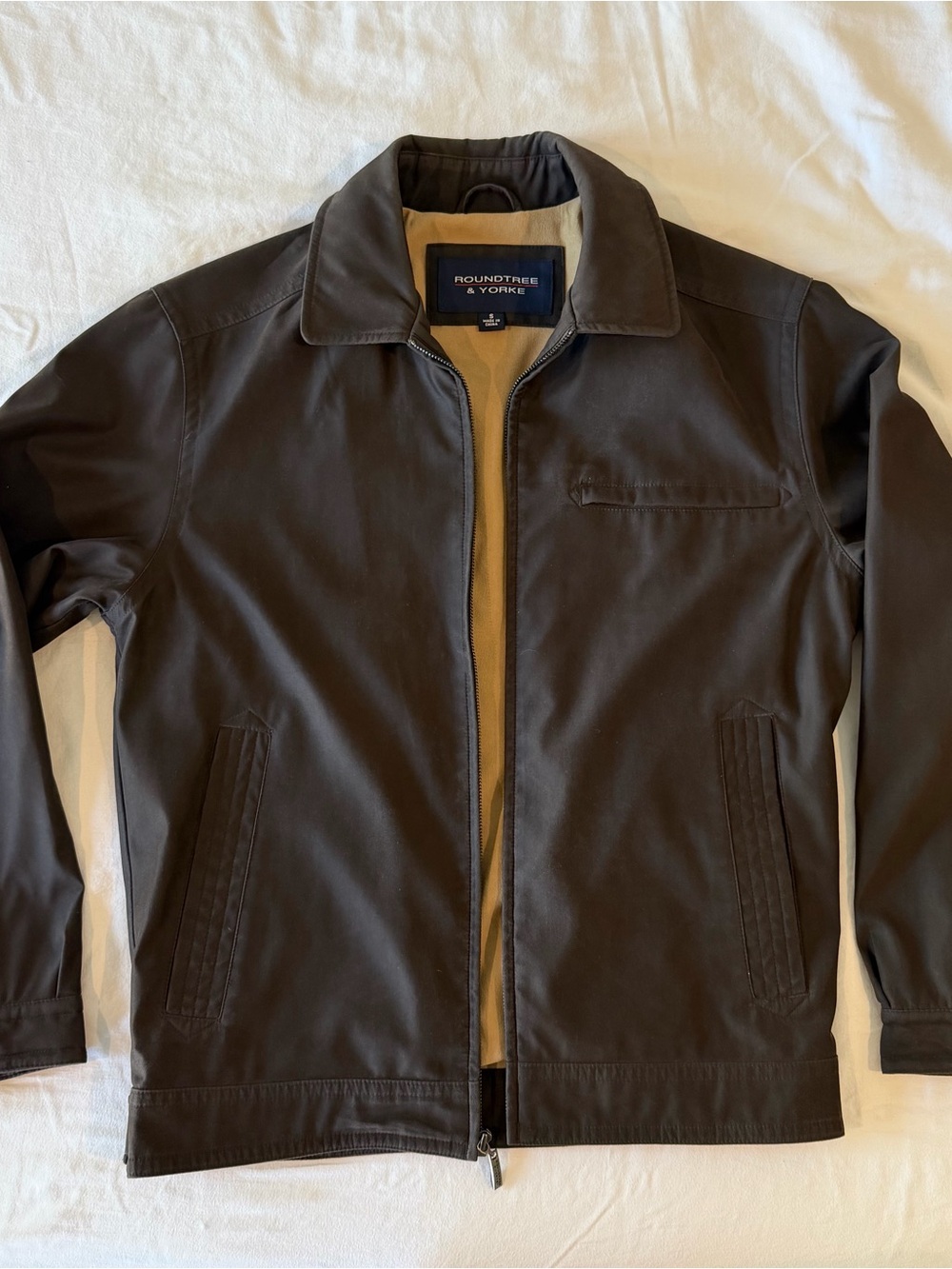 Roundtree & Yorke Men's Brown Zip Jacket with Tan Lining